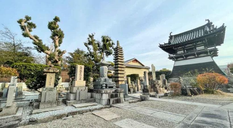 お近くの寺院で手厚く供養
