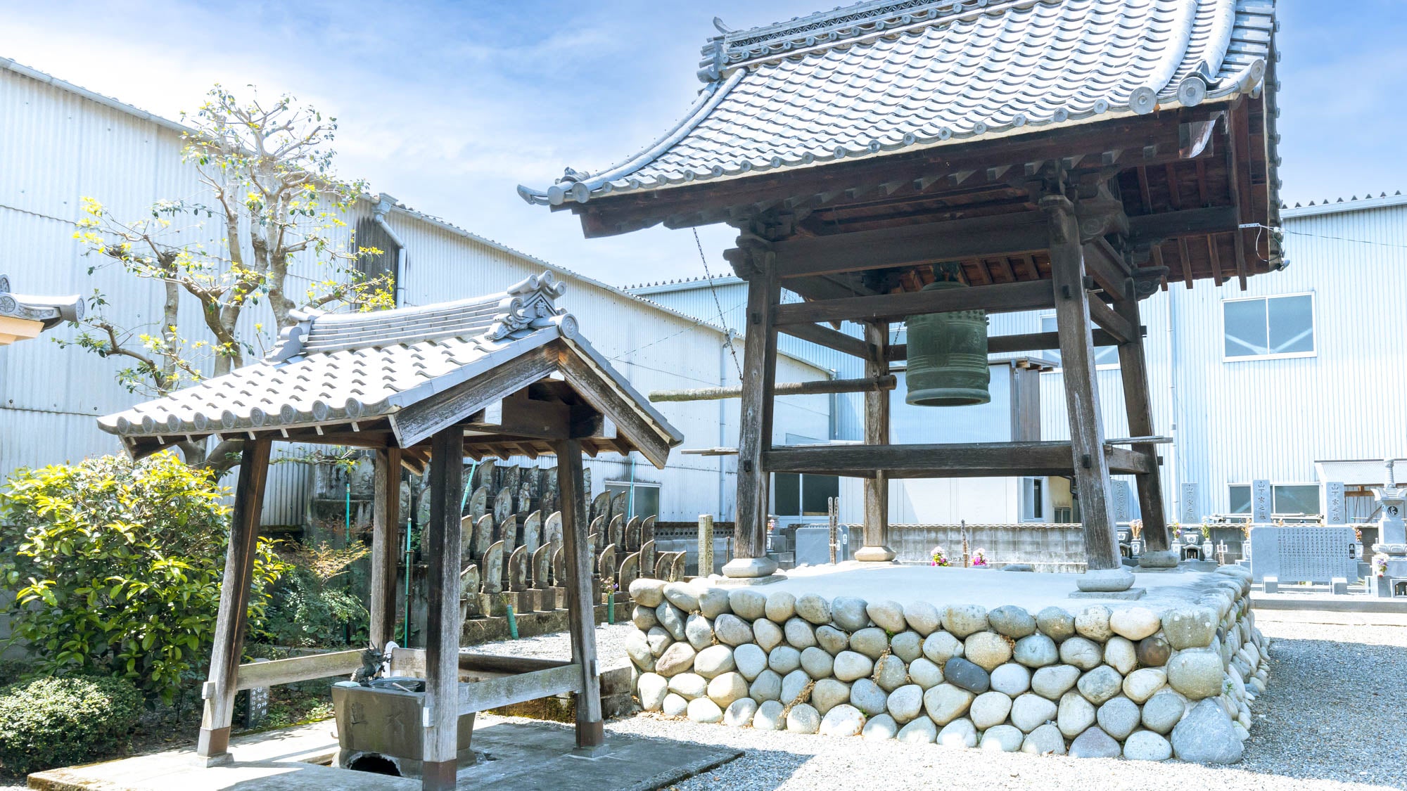 補陀山 龍泉院の境内 5