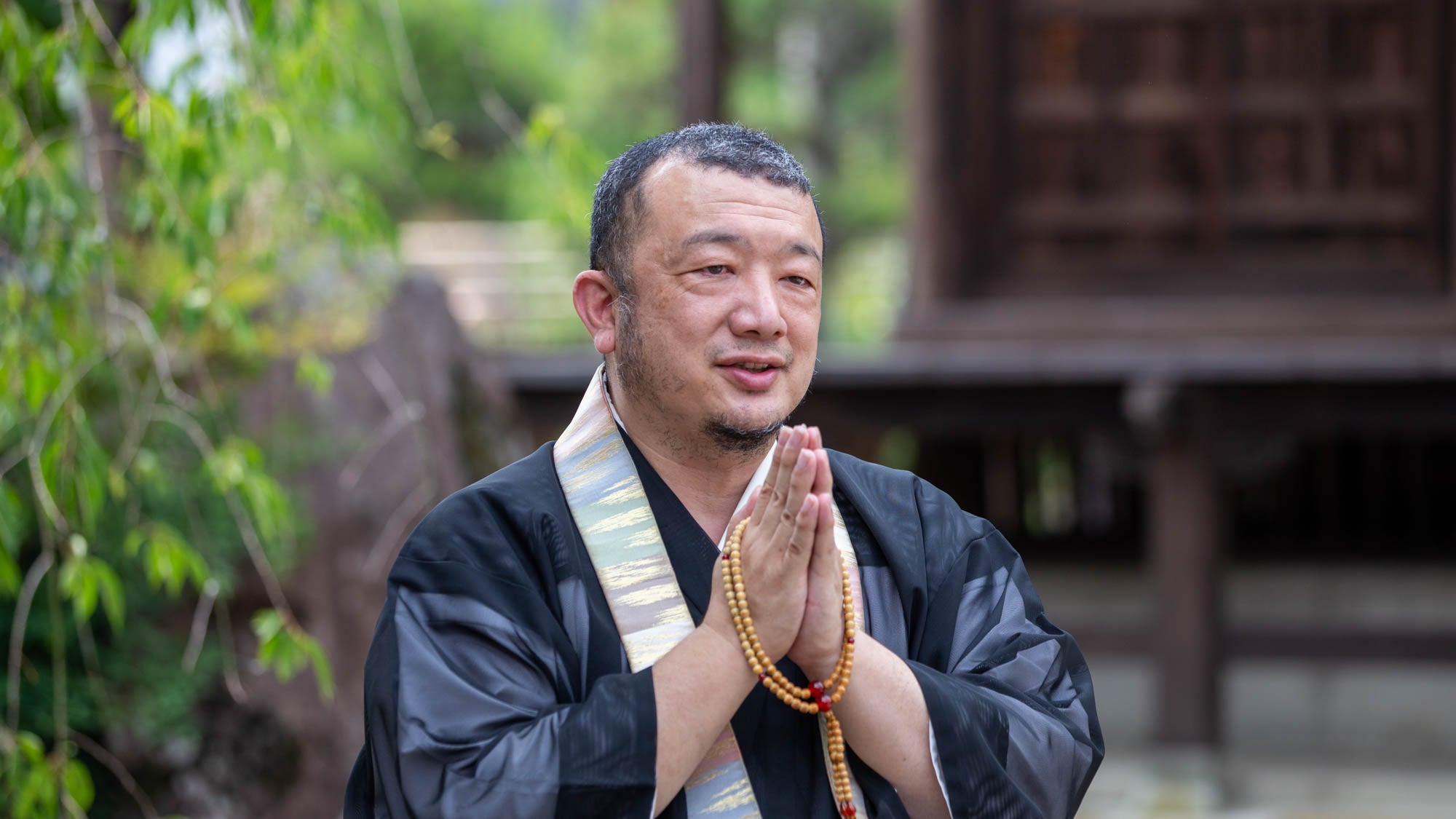 円鏡山 長慶寺の境内 7