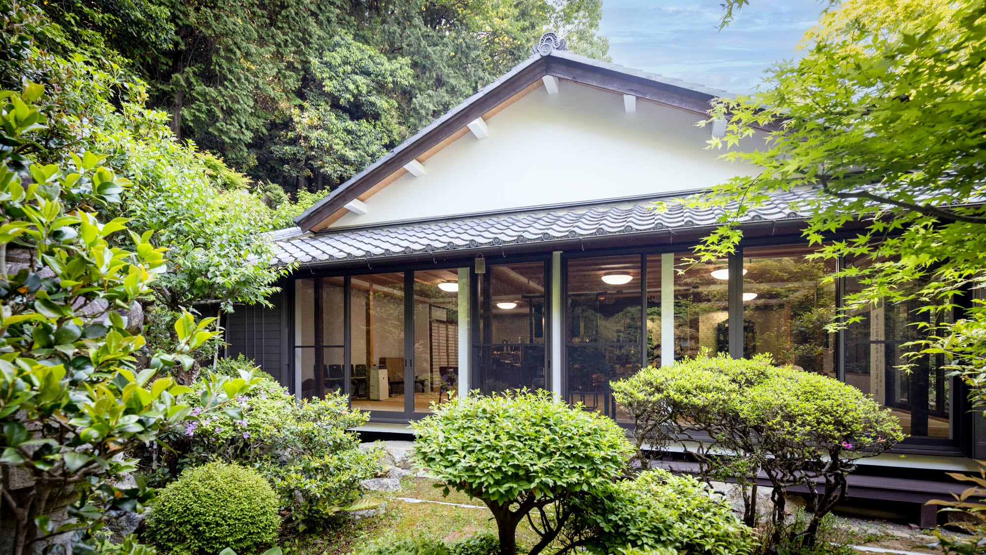 頂後山 光照寺の外観