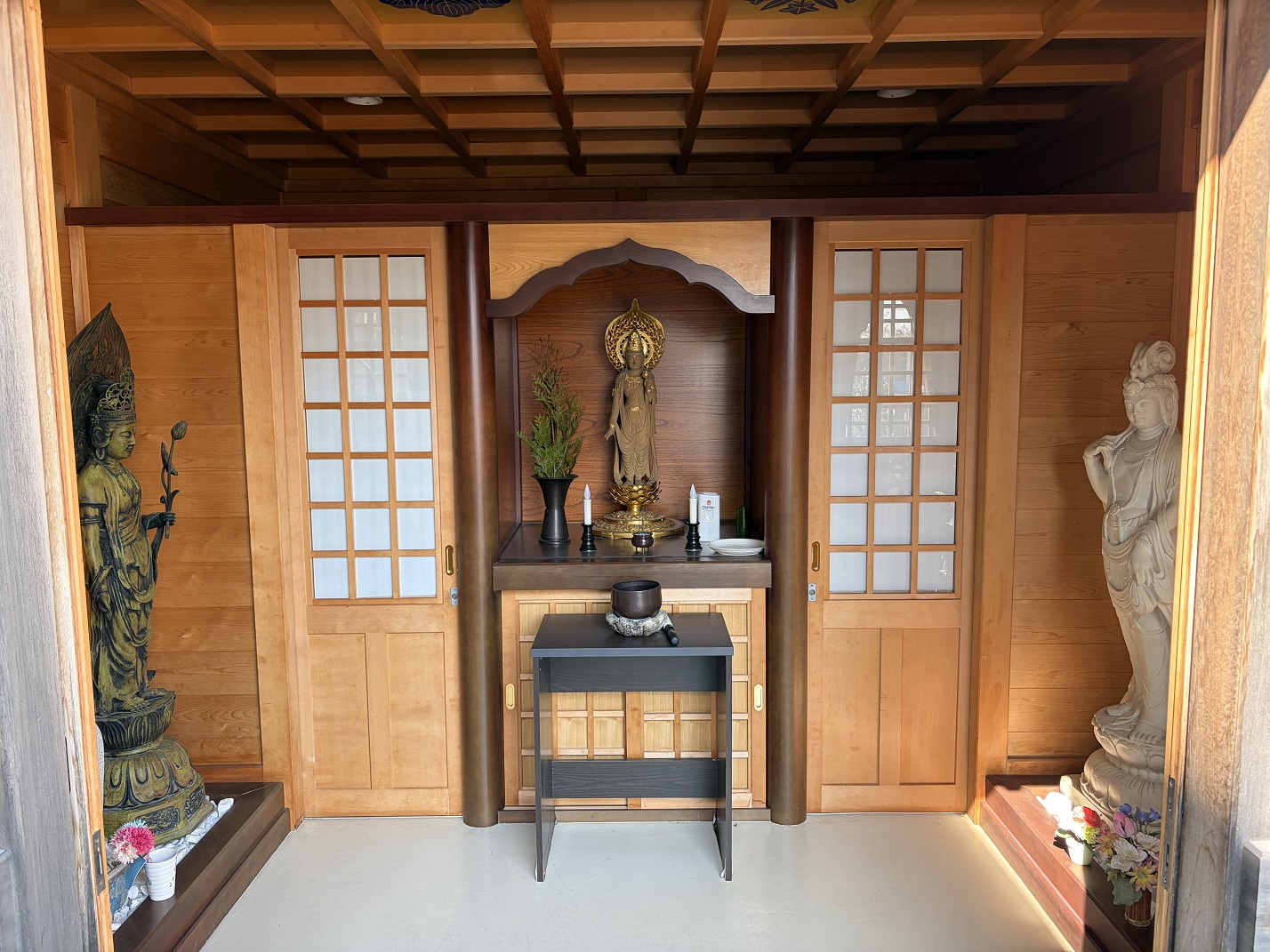 瑞法院の境内 9