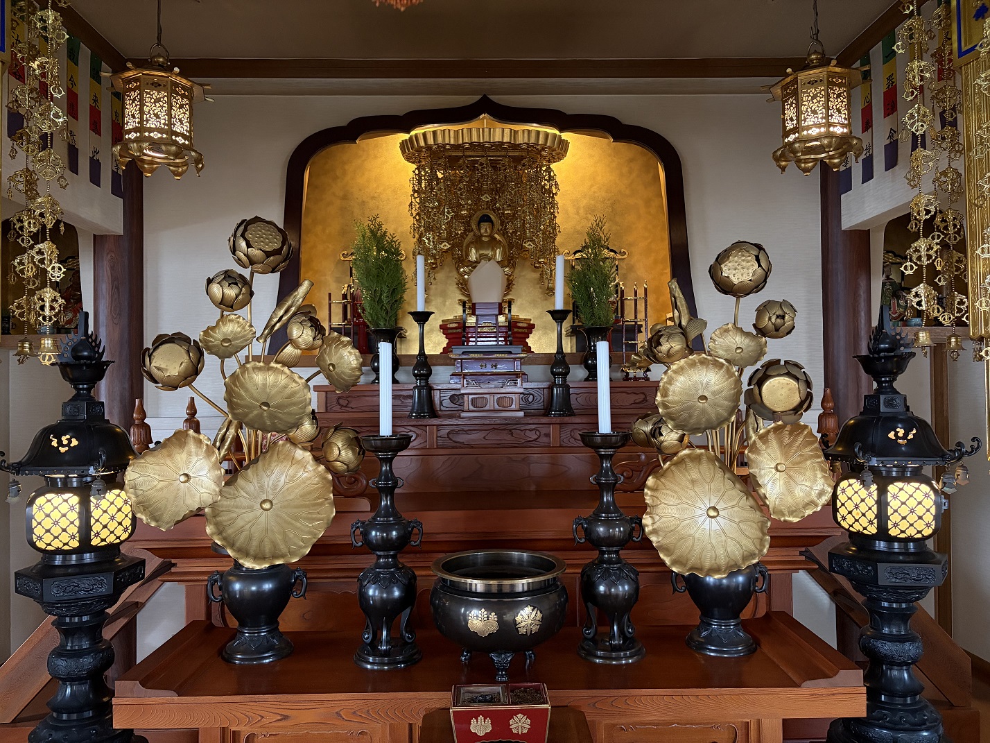 瑞法院の境内 5